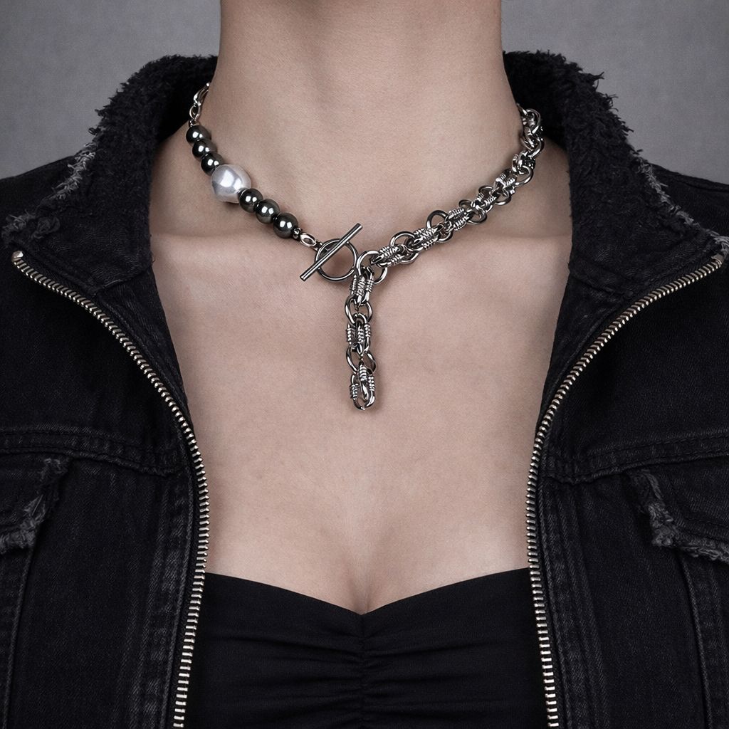 Mechanical Chain | Dark Grey Beaded Pearl  Elegant Strength Necklace