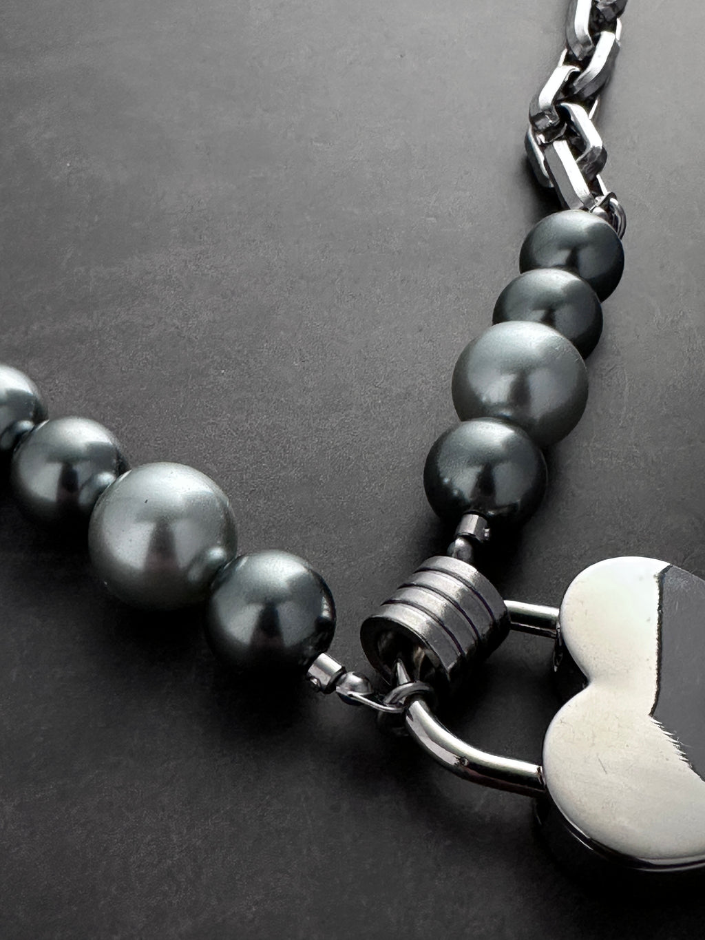 Heart Lock Pearl Choker | Dark Grey Pearl Punk Soft-Industrial Necklace