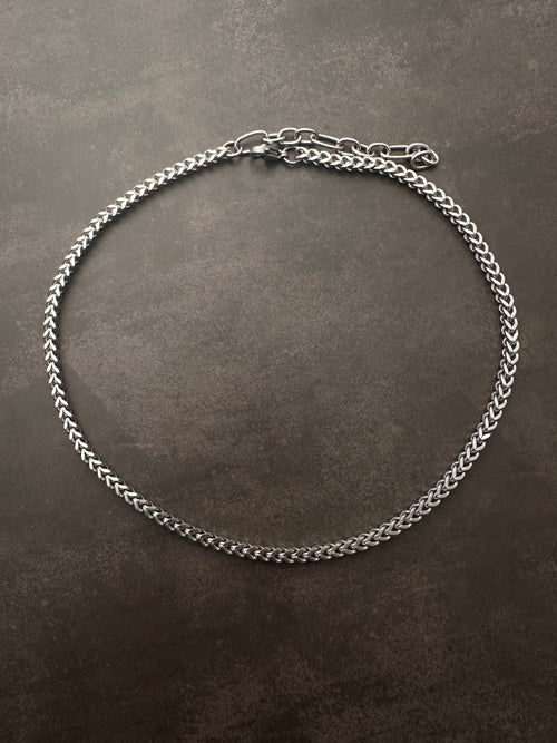 Geometric Square Chain Necklace — Cool, Minimal & Easy to Layer