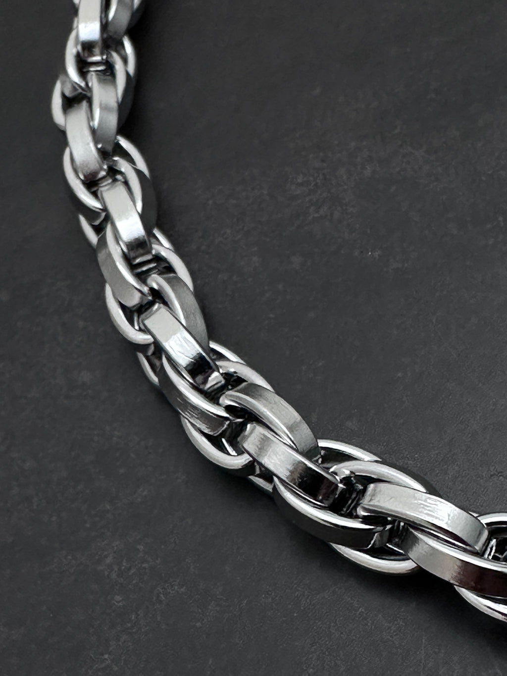 Heart Clasp | Dark Grey Pearl Elegant Statement Necklace
